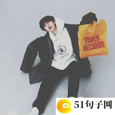 伱还欠莪一場婚礼 华灯初上旧人可安 