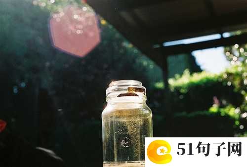 高端隐藏情侣网名古风_时间怂恿我放手 