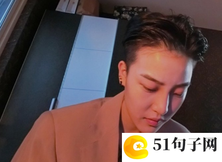 女生两个字的时尚网名 （碍） 