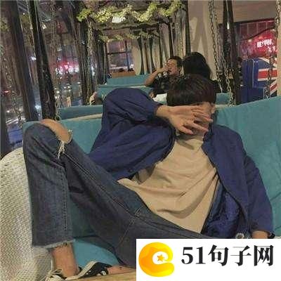 他的微笑作文 